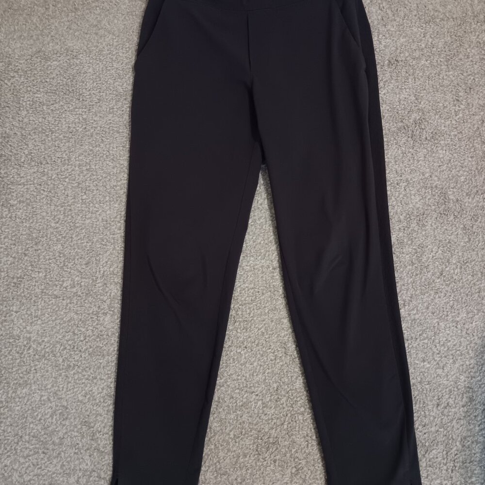 Womans Athleta bottoms size 2 / gray - Picture 3 of 7